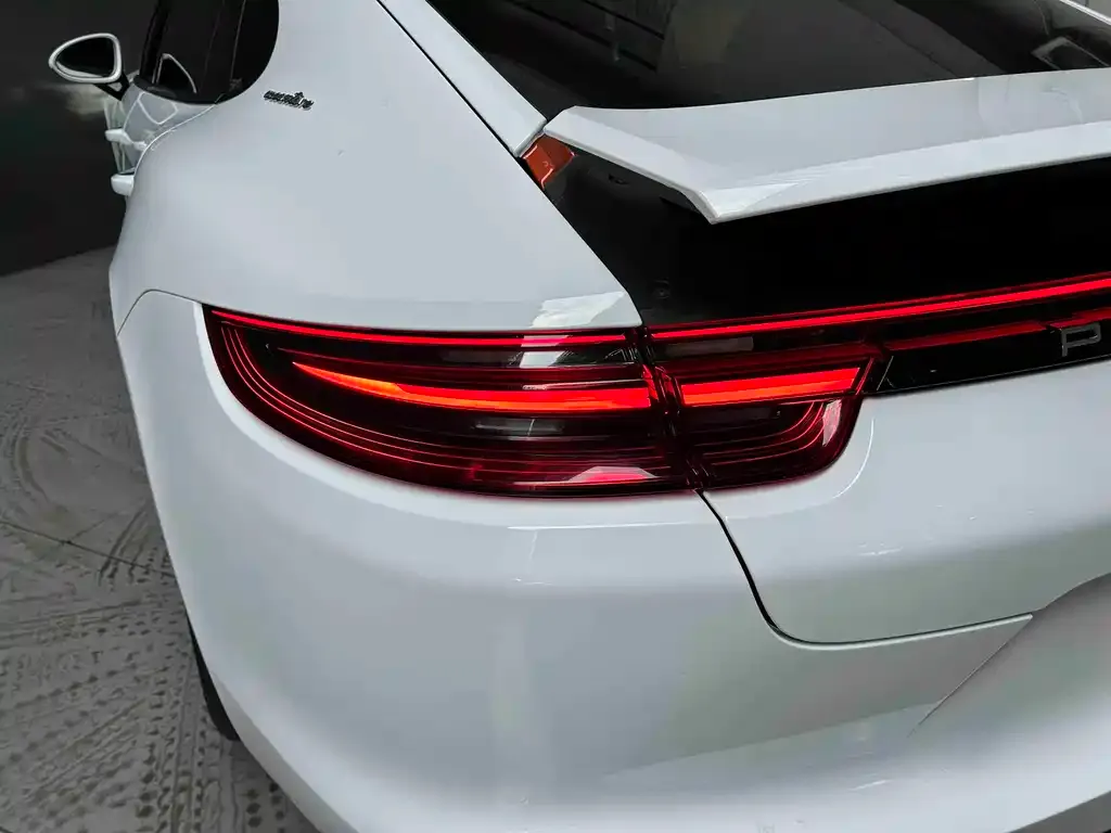 Porsche Panamera 2021 из CN, фото 2