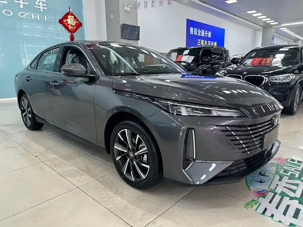 Changan Eado — фото 10