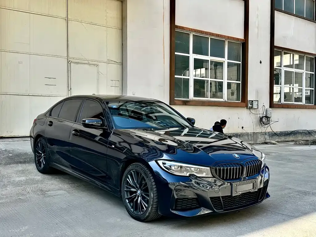 BMW 3 Series 2022 из CN, фото 3