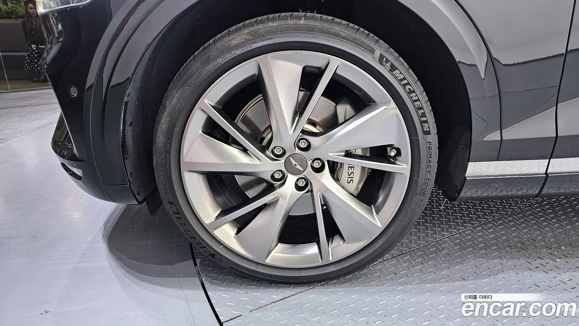 Genesis GV70 2024 из KR, фото 3