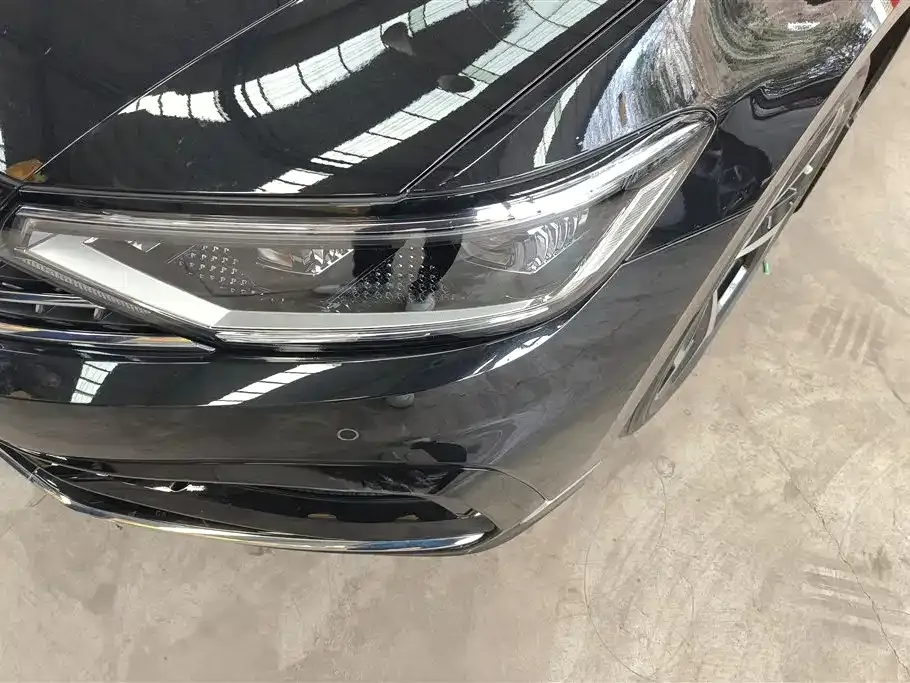 Volkswagen Magotan 2023 из CN, фото 4
