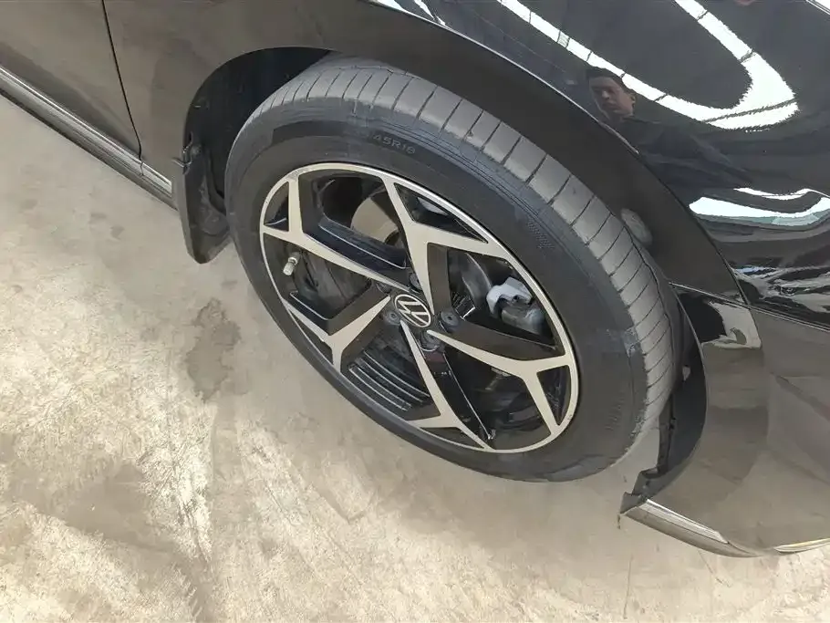 Volkswagen Magotan 2023 из CN, фото 8