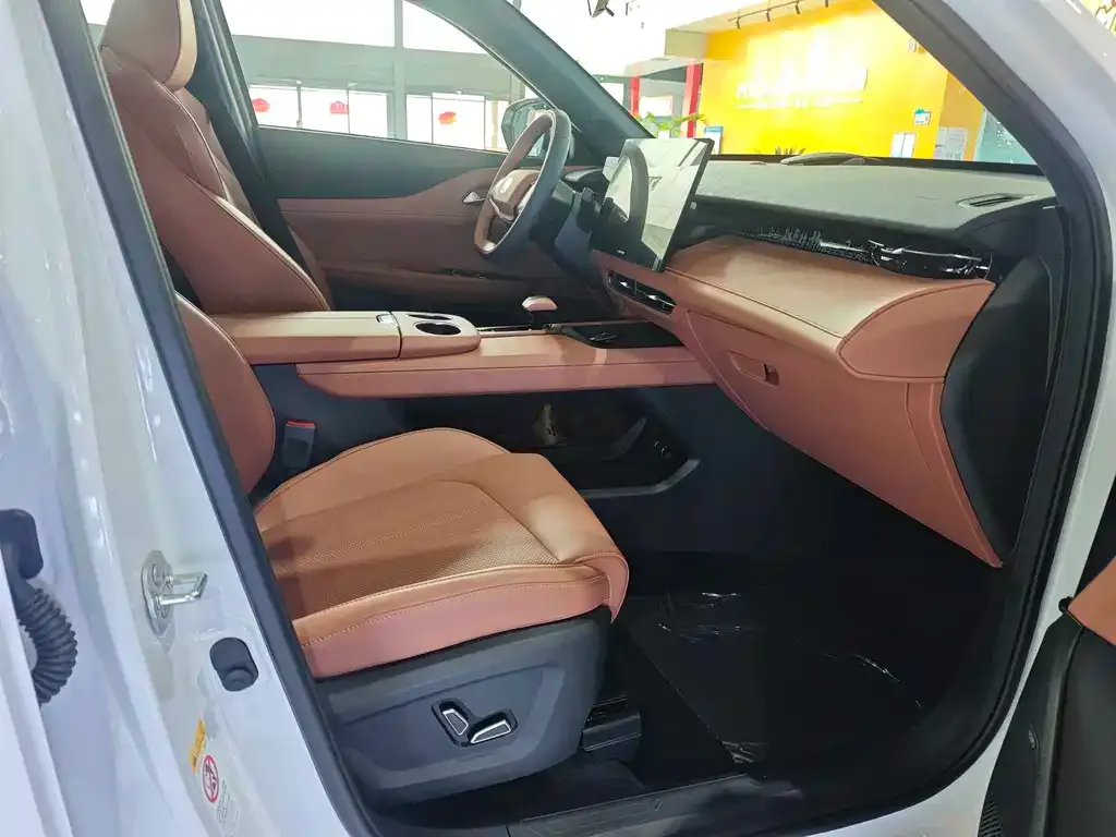 Changan UNI-Z 2026 из CN, фото 9