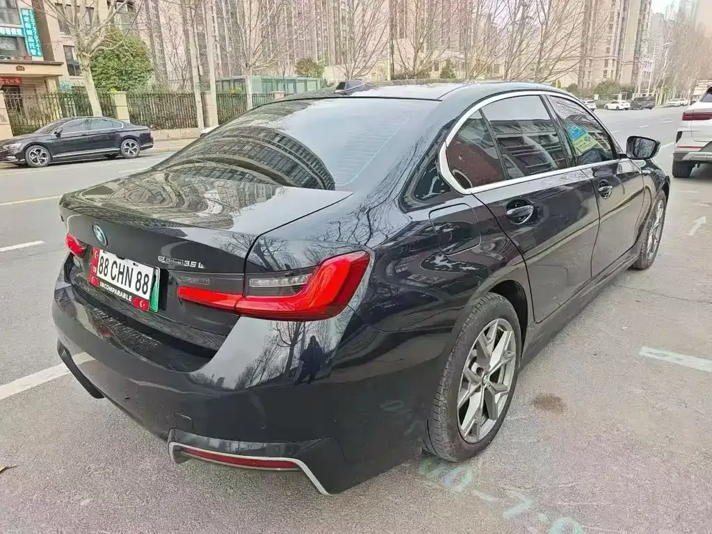 BMW i3 2025 из CN, фото 8
