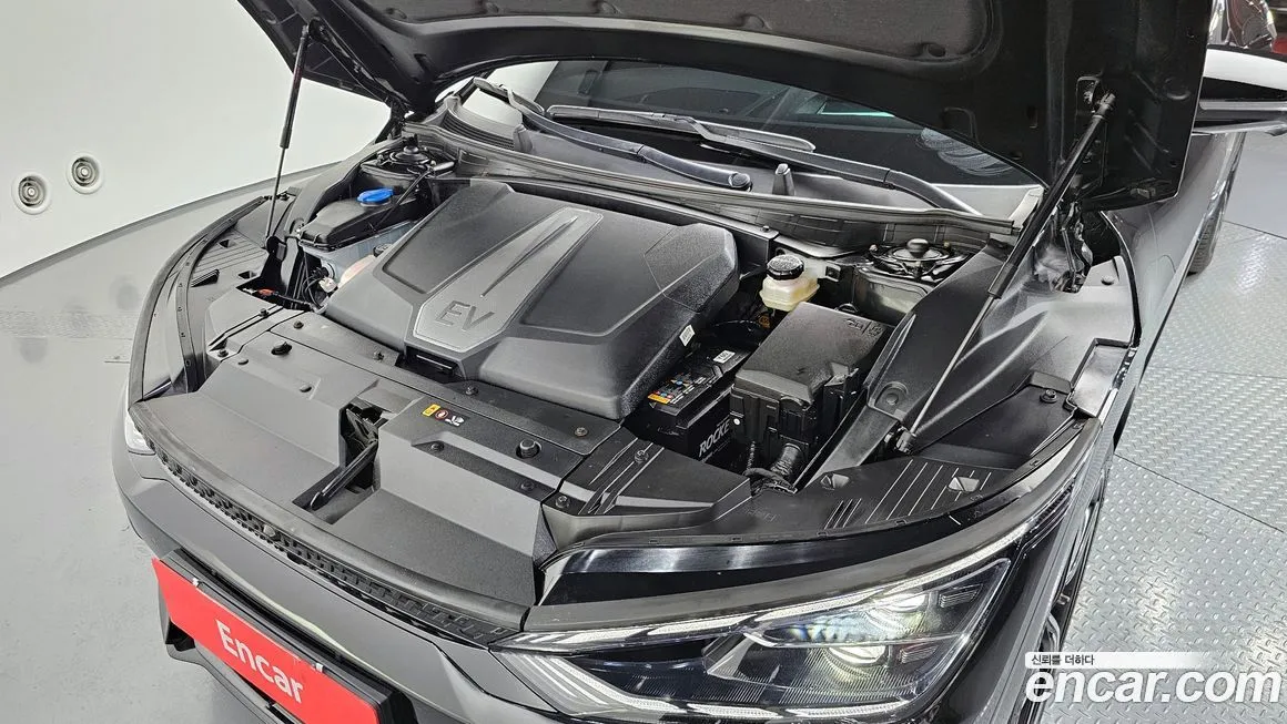 Kia EV6 2023 из KR, фото 9