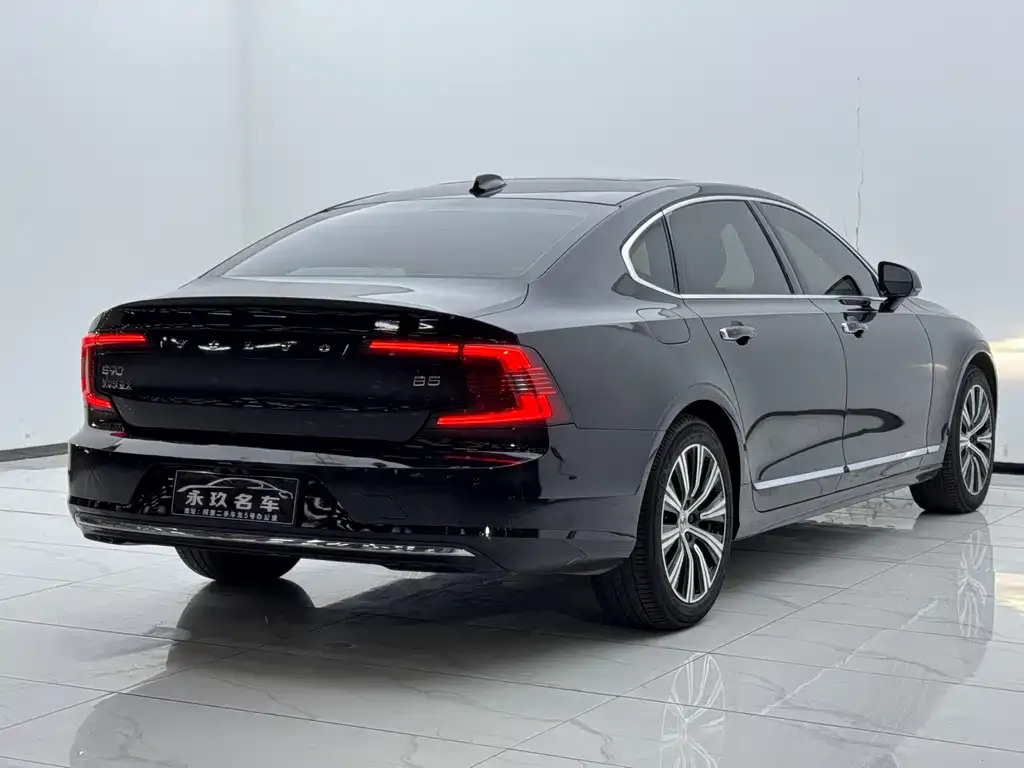 Volvo S90 — фото 6