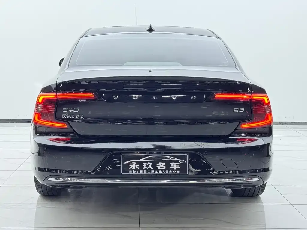 Volvo S90 — фото 5