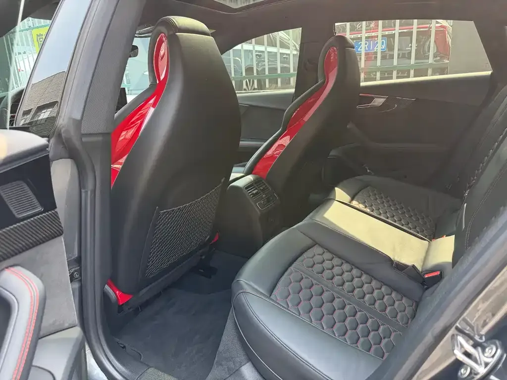 Audi RS 5 2021 из CN, фото 8