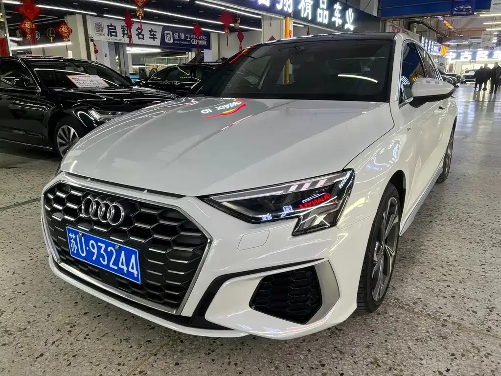 Audi A3 2021 из CN, фото 1
