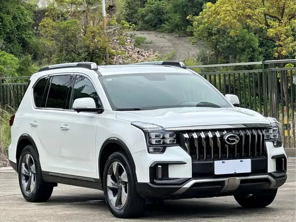 GAC Motor Trumpchi GS8 — фото 9