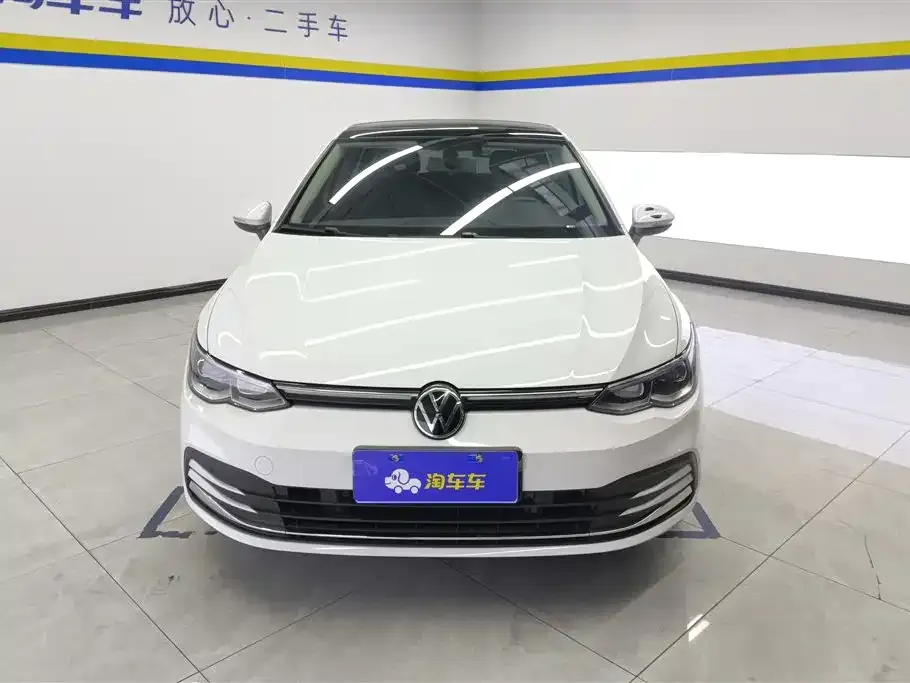 Volkswagen Golf 2021 из CN, фото 2