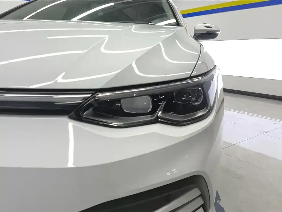 Volkswagen Golf 2021 из CN, фото 8