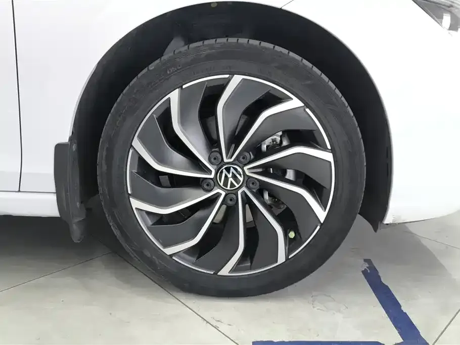 Volkswagen Golf 2021 из CN, фото 10