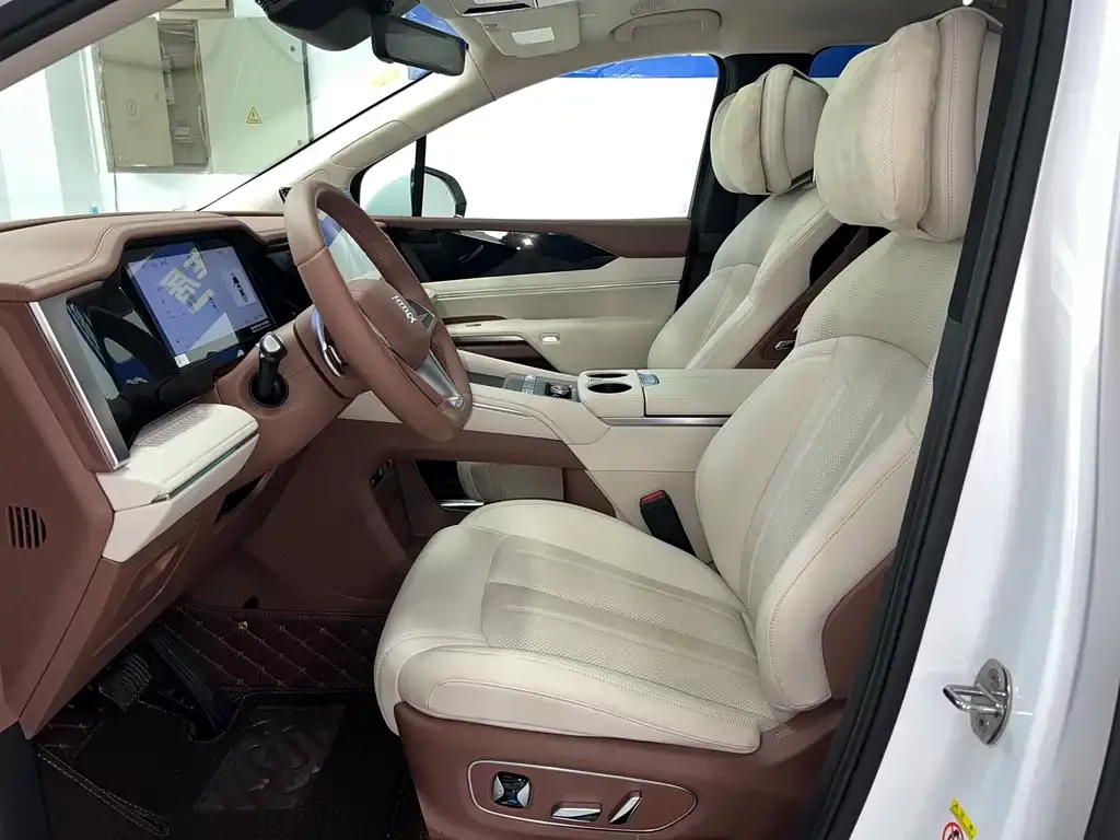 BYD Xia 2025 из CN, фото 10