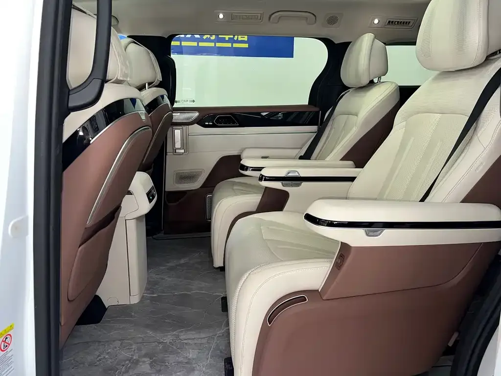 BYD Xia 2025 из CN, фото 4