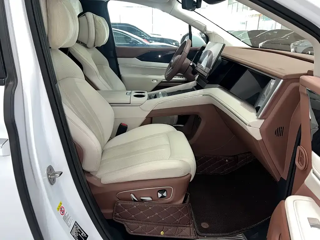 BYD Xia 2025 из CN, фото 3