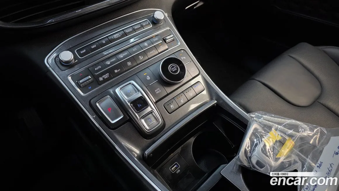 Hyundai Santafe 2022 из KR, фото 8