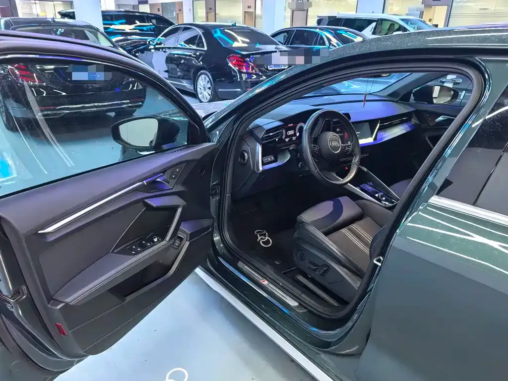 Audi A3 2022 из CN, фото 8