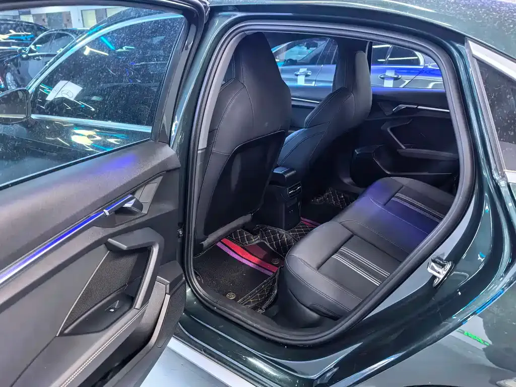 Audi A3 2022 из CN, фото 7