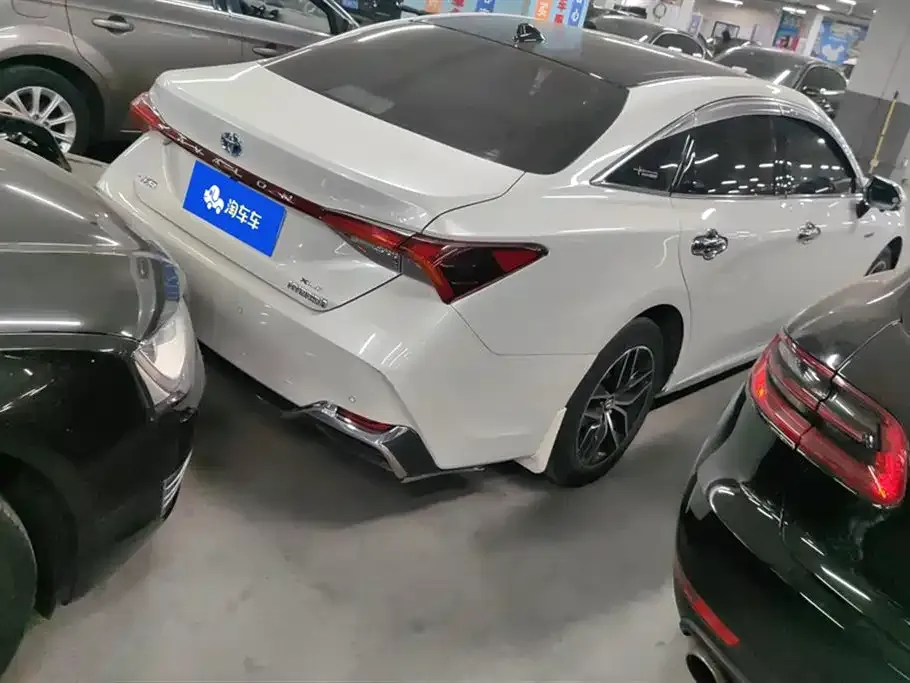 Toyota Avalon 2022 из CN, фото 8