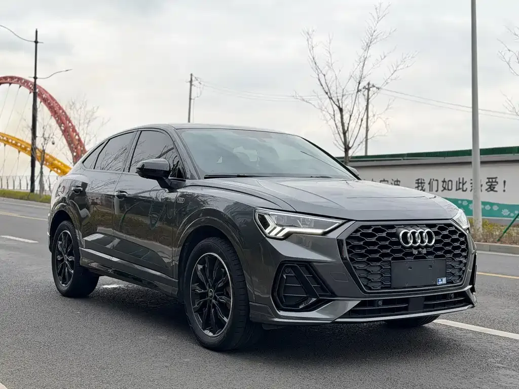 Audi Q3 Sportback 2021 из CN, фото 7
