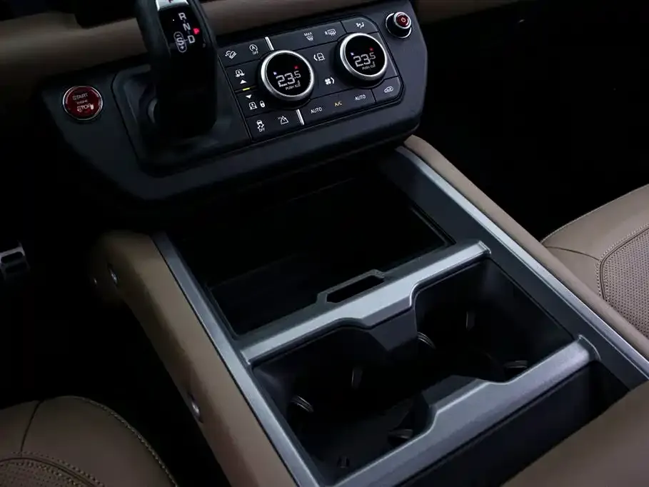 Land Rover Defender 2026 из CN, фото 4