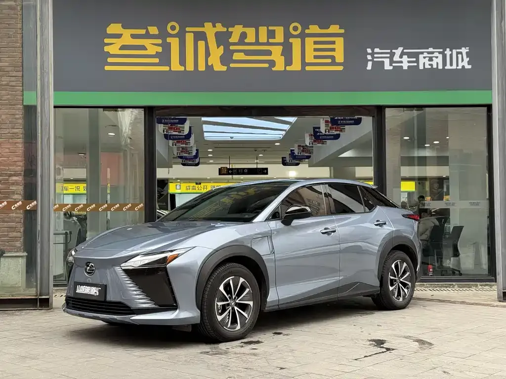 Lexus RZ 2023 из CN, фото 1