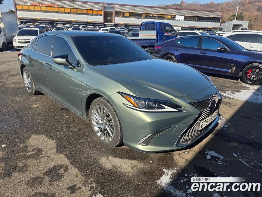 Lexus ES 2021 из KR, фото 9