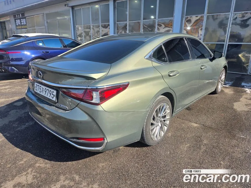 Lexus ES 2021 из KR, фото 3