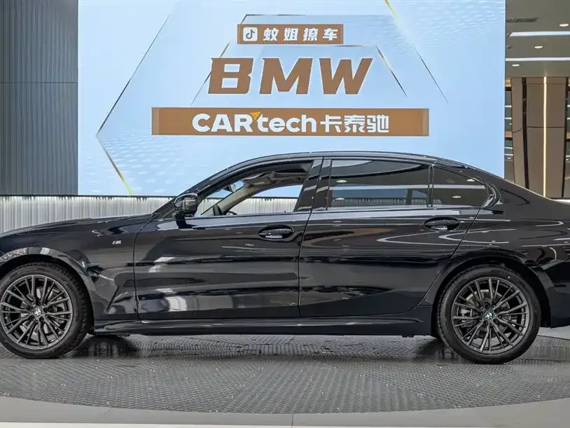 BMW 3 Series 2023 из CN, фото 10