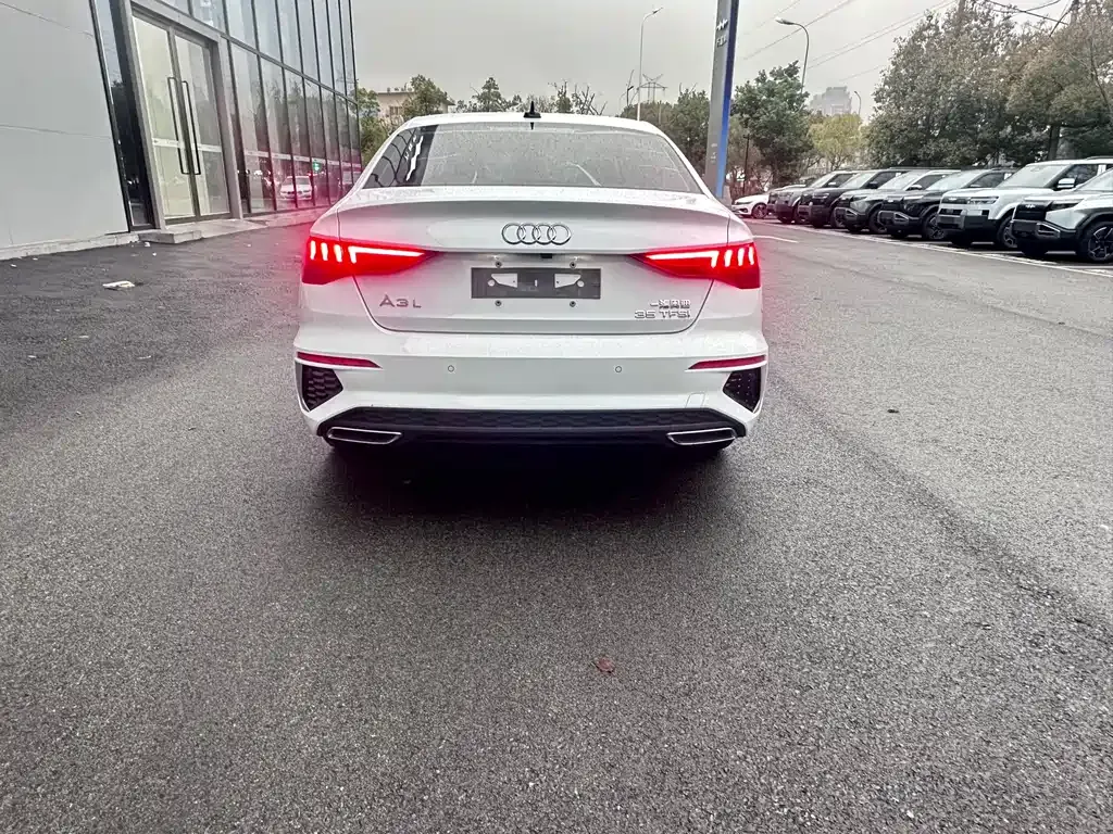 Audi A3 — фото 10
