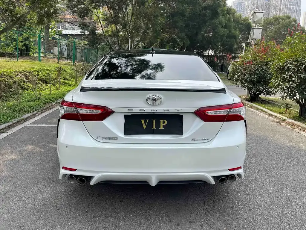Toyota Camry 2023 из CN, фото 6