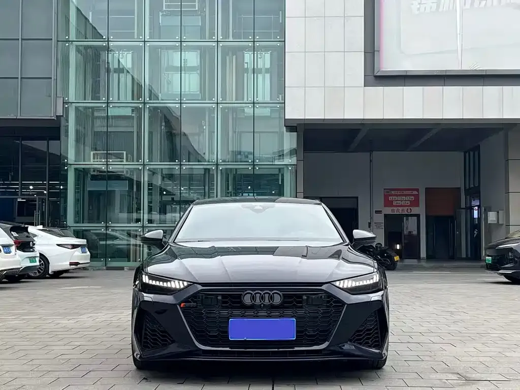 Audi A7 2021 из CN, фото 7