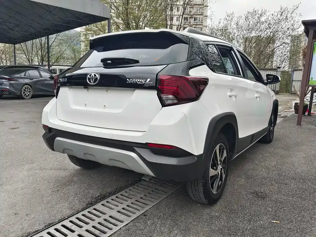 Toyota Yaris L 2022 из CN, фото 5