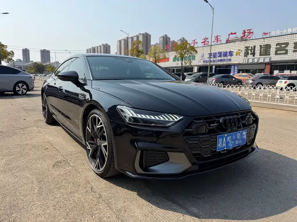 Audi A7L — фото 4