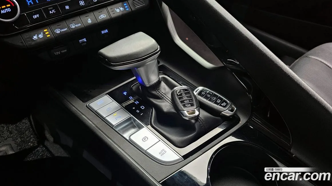 Hyundai AVANTE — фото 3