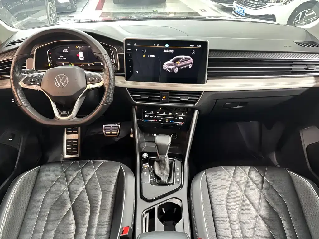 Volkswagen Tiguan L — фото 5
