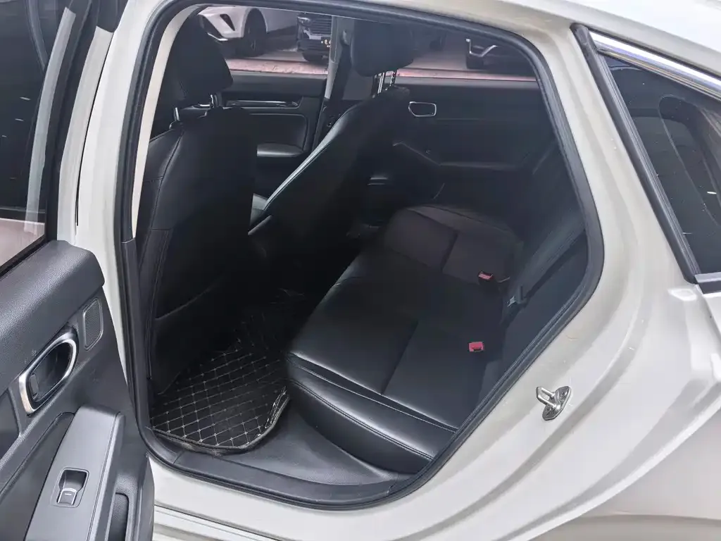 Honda Civic — фото 5