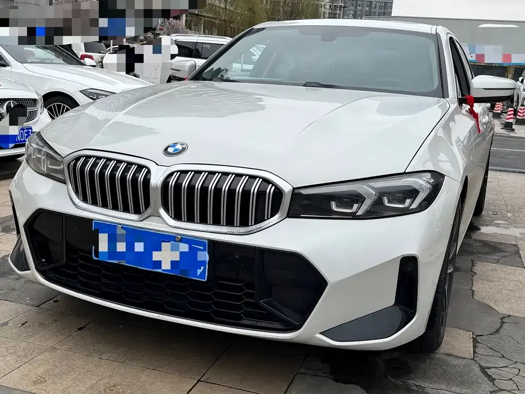 BMW 3 Series — фото 1