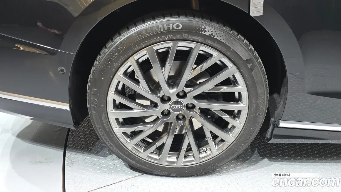 Audi A8 2021 из KR, фото 9