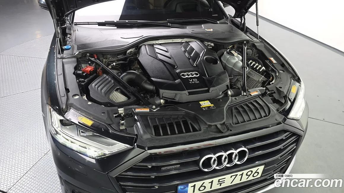 Audi A8 2021 из KR, фото 8