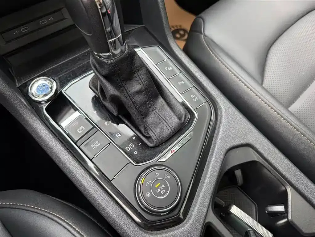 Volkswagen Tharu 2022 из CN, фото 5