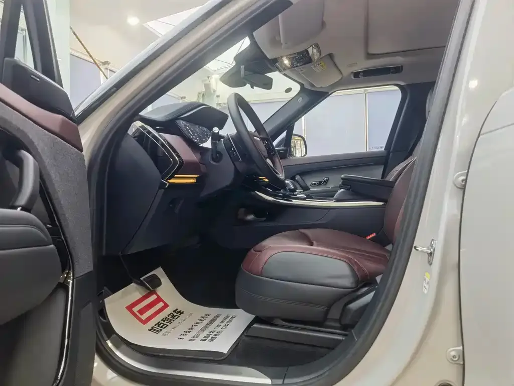 Land Rover Sport 2024 из CN, фото 6
