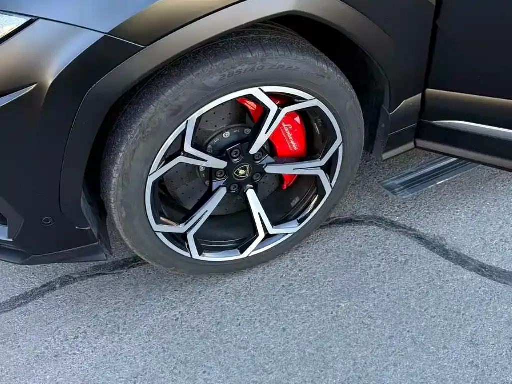 Lamborghini Urus 2021 из CN, фото 9