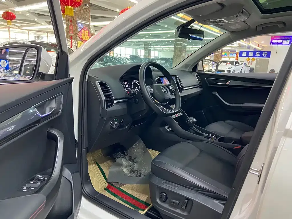 Skoda Karoq 2022 из CN, фото 6