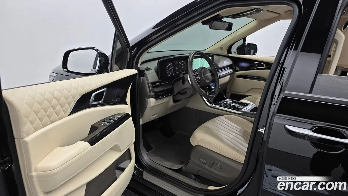 Kia Carnival 2023 из KR, фото 2