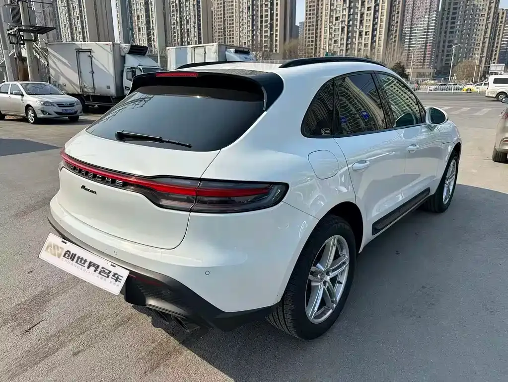 Porsche Macan — фото 4