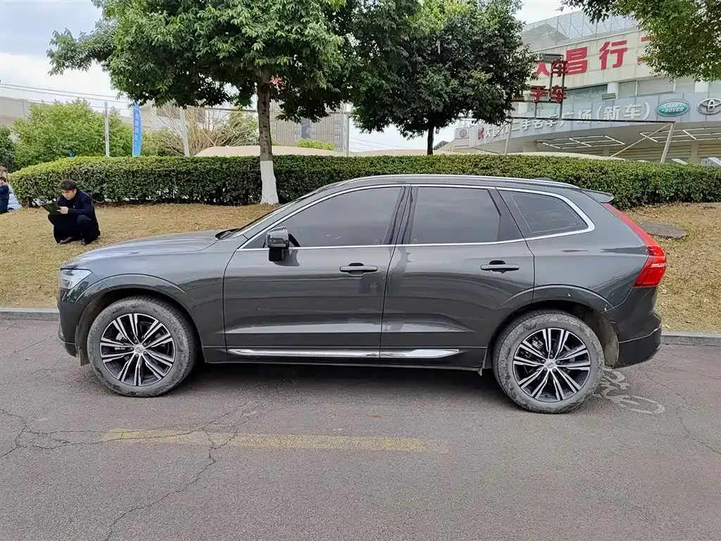 Volvo XC60 2022 из CN, фото 6