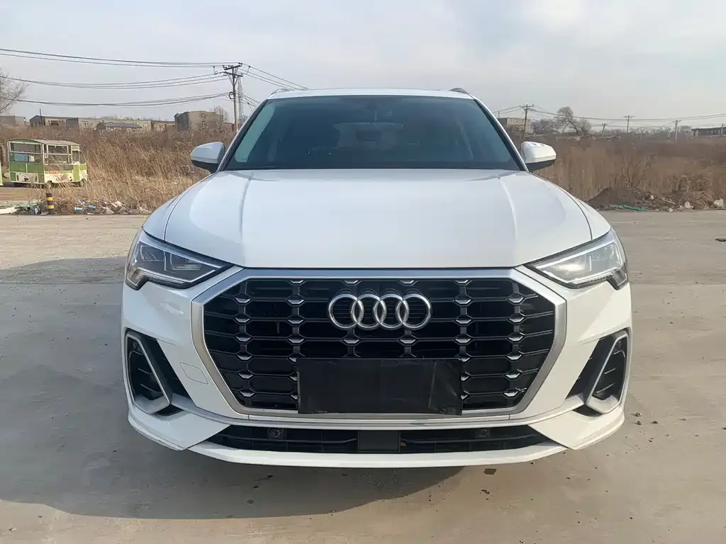 Audi Q3 2021 из CN, фото 7