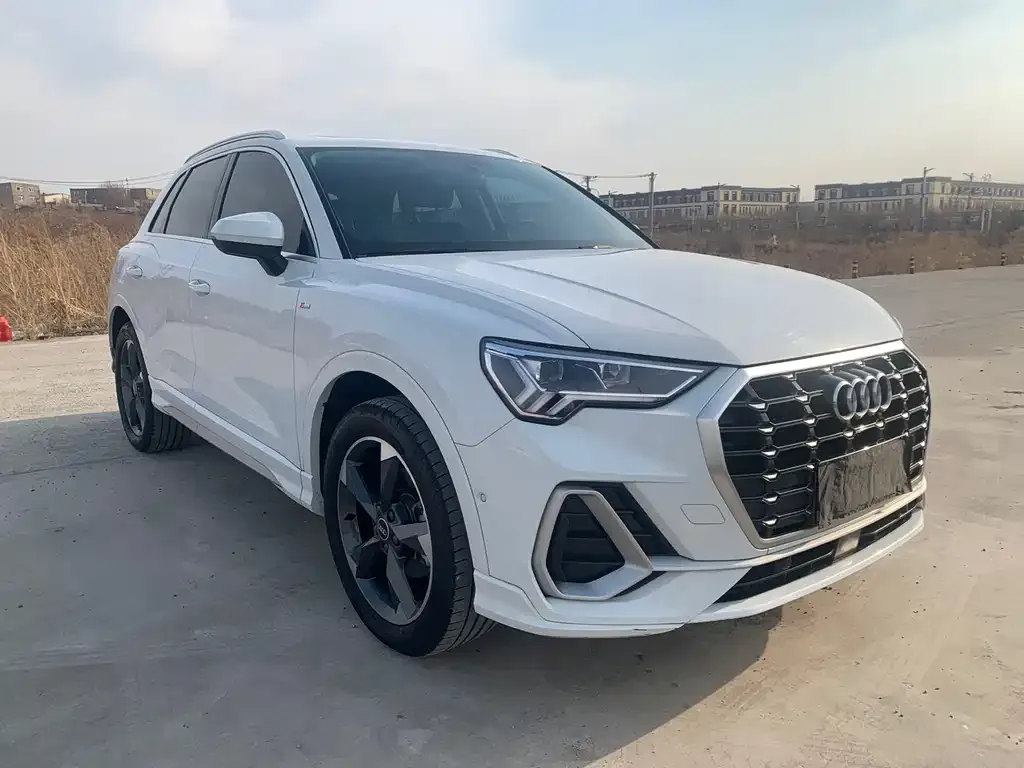 Audi Q3 2021 из CN, фото 6